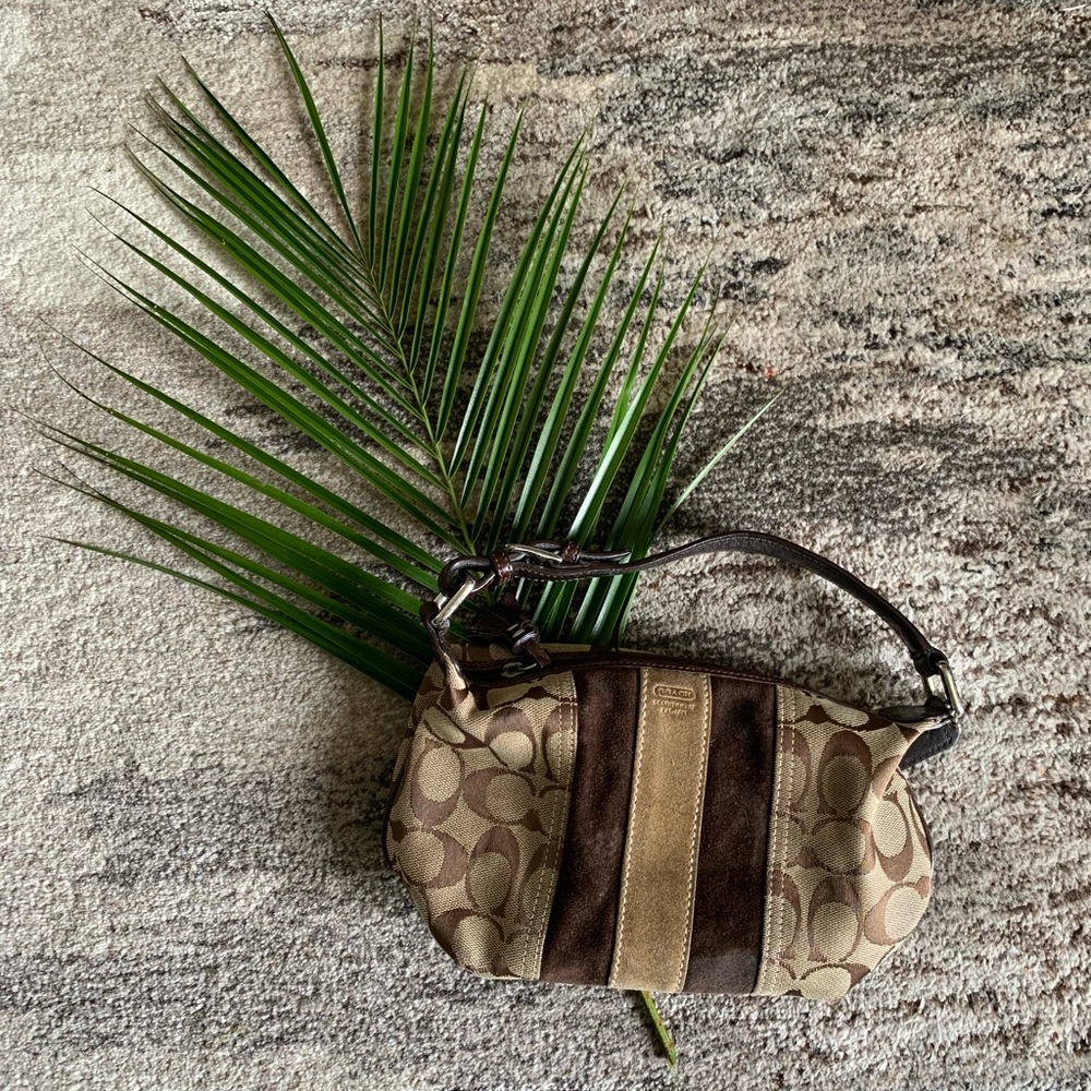🌿✨ Coach Y2K Mini Swinger Bag✨🌿